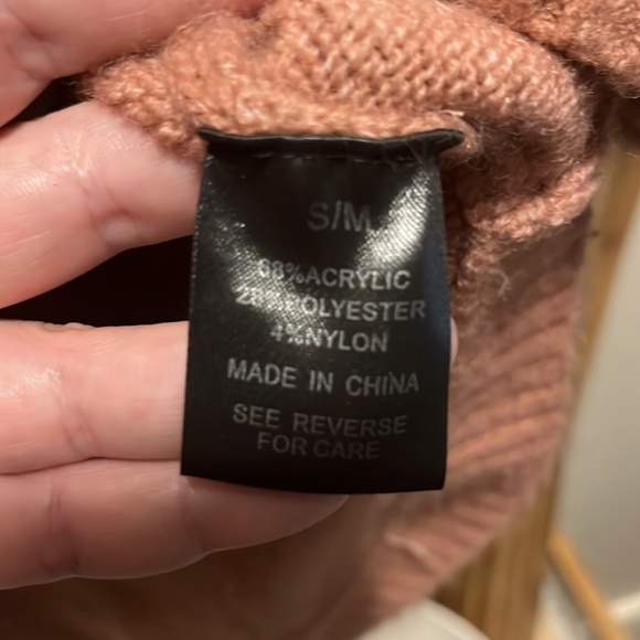 From Palmer Salmon Oversized Long Sleeve Sweater - Picture 3 of 4